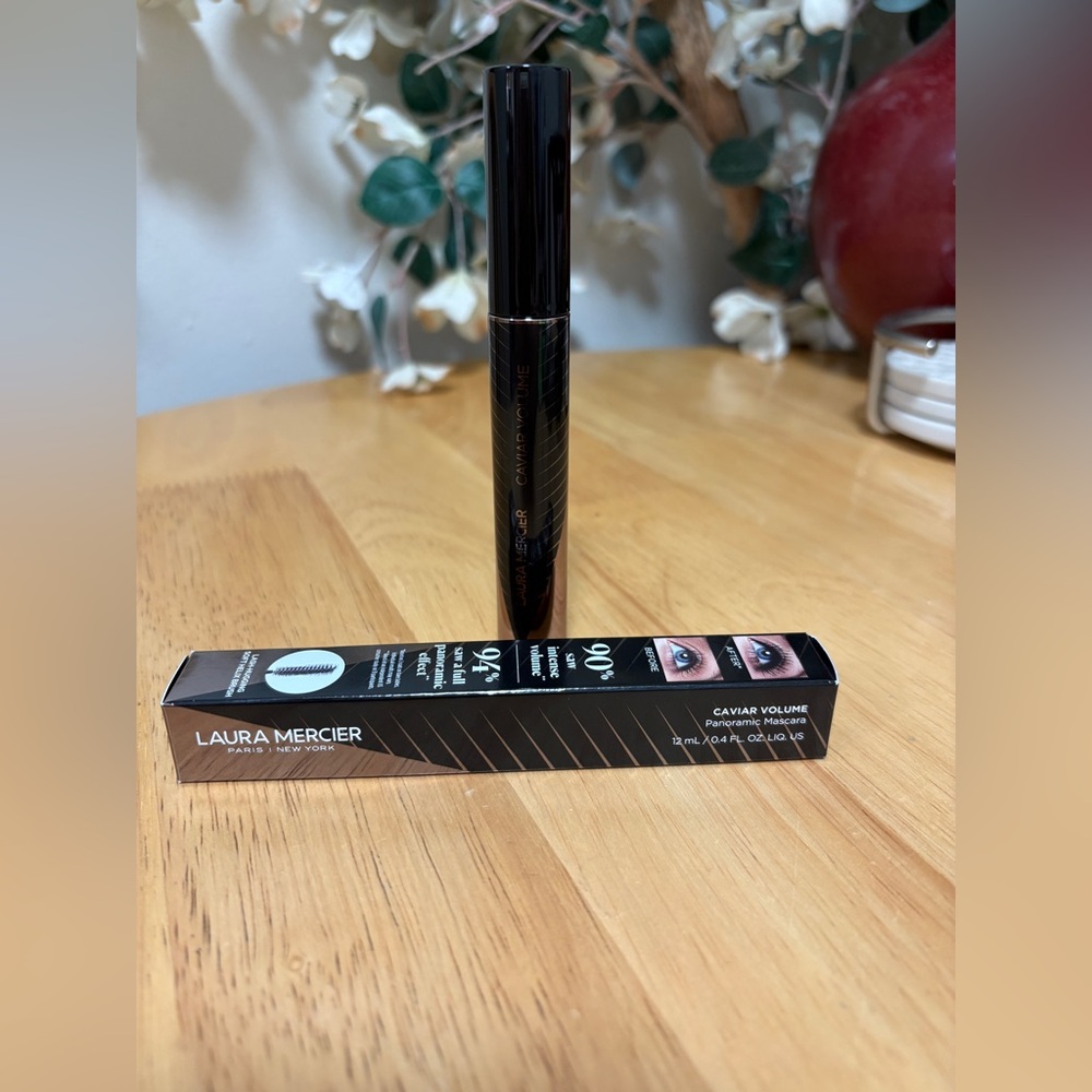 Laura Mercier Caviar Volume Panoramic Mascara - Glossy Black BNIB ~Full Sz 0.4oz